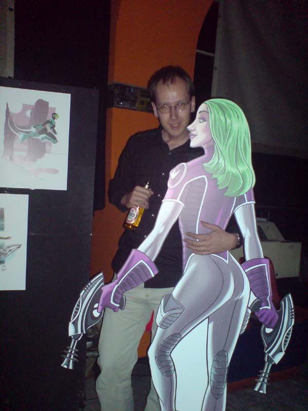 Anderes: Space Lady and the men 3