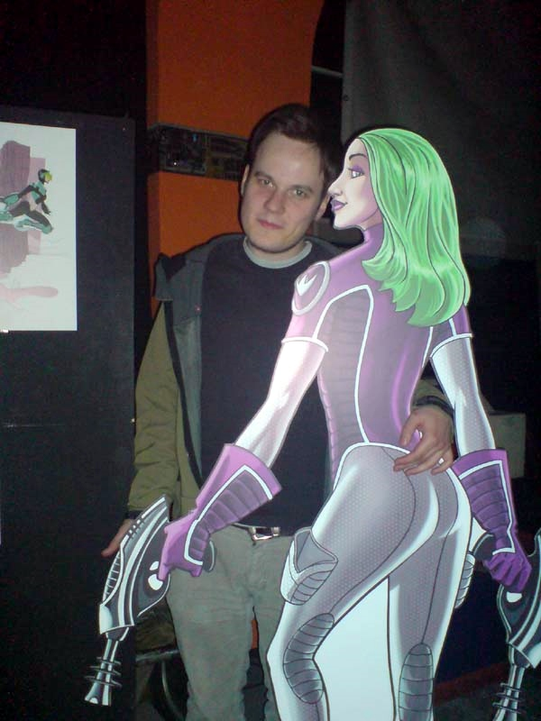 Anderes: Space Lady and the men 5