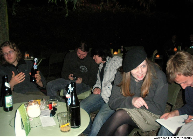 Anderes: Abends im Manhattan 11