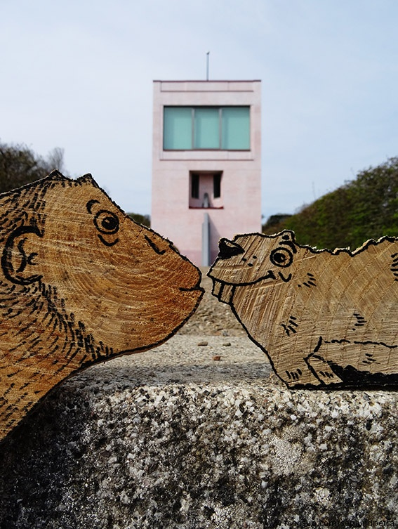 Illustration: Ein Affe knutscht... 7