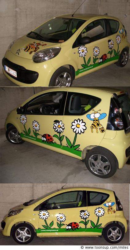Other: Citroén C1 mit Blumenmuster 1