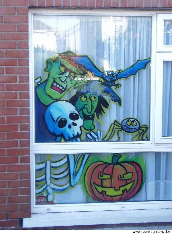 Illustration: Halloween versus Christmas 1
