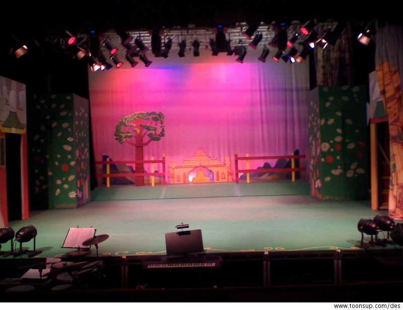 Illustration: Aladdin on Stage 5