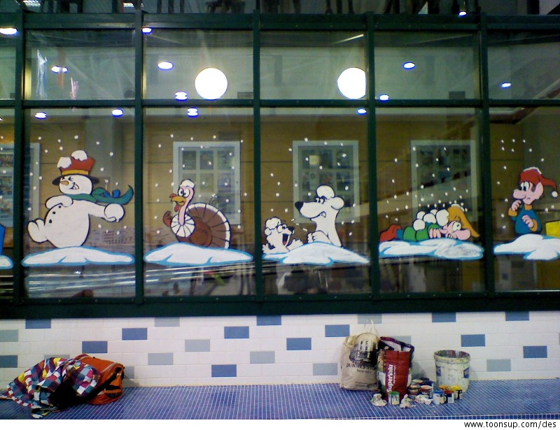 Cartoon: Swimming Pool Penguin Problems 4