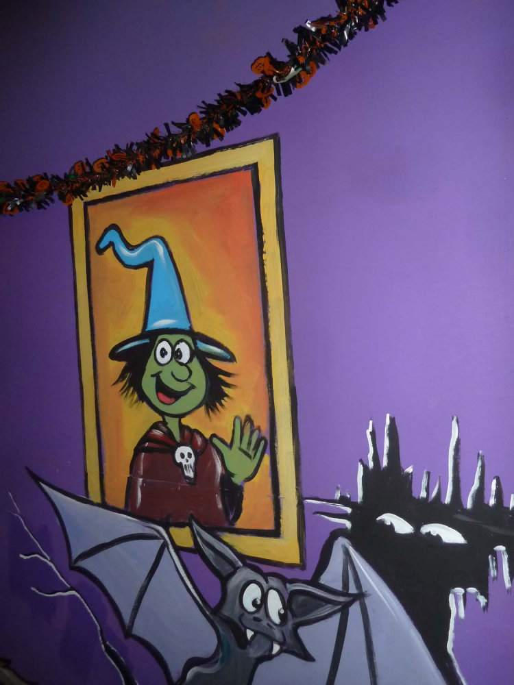 Illustration: Halloweeeen cabins 26