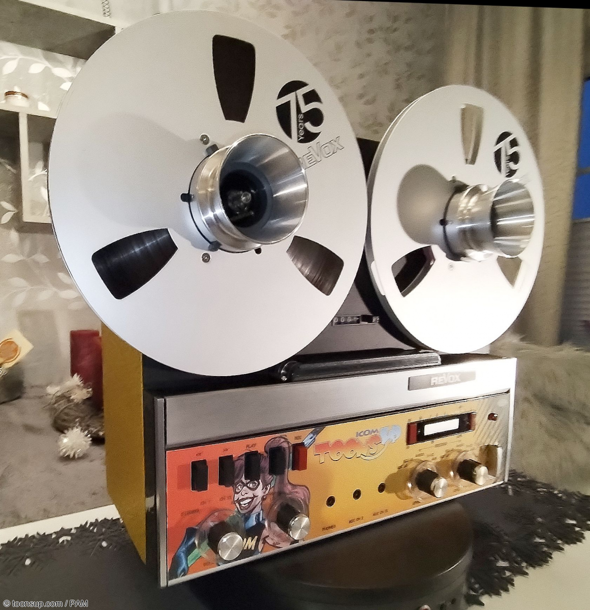 Other: Die ultimative ICOM/ToonsUp Soundmaschine! 8
