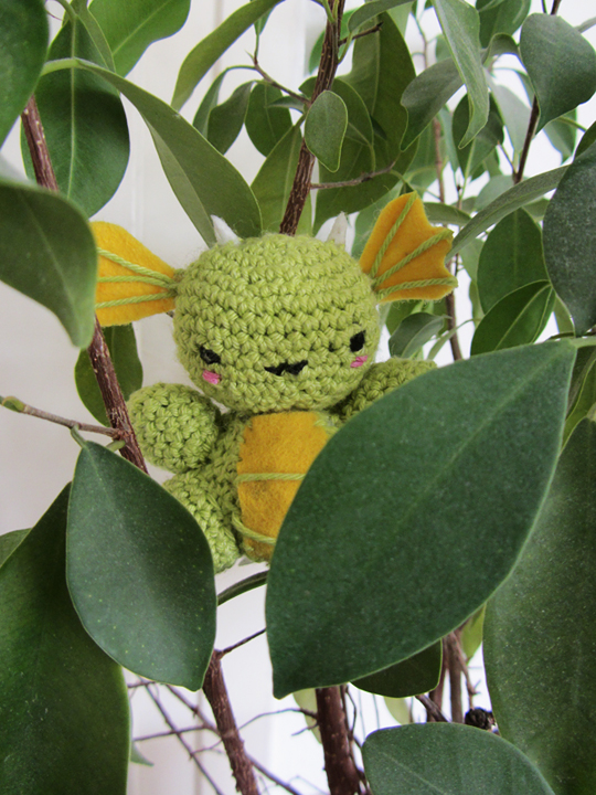 Anderes: Kleiner Amigurumi Drache 3